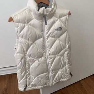 North Face Puffy Vest in White and Gray, S